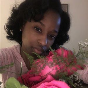 Meet your Posher, Krystel